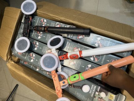 JC 18 TRIPOD WITH LIGHT (price for 3pcs)